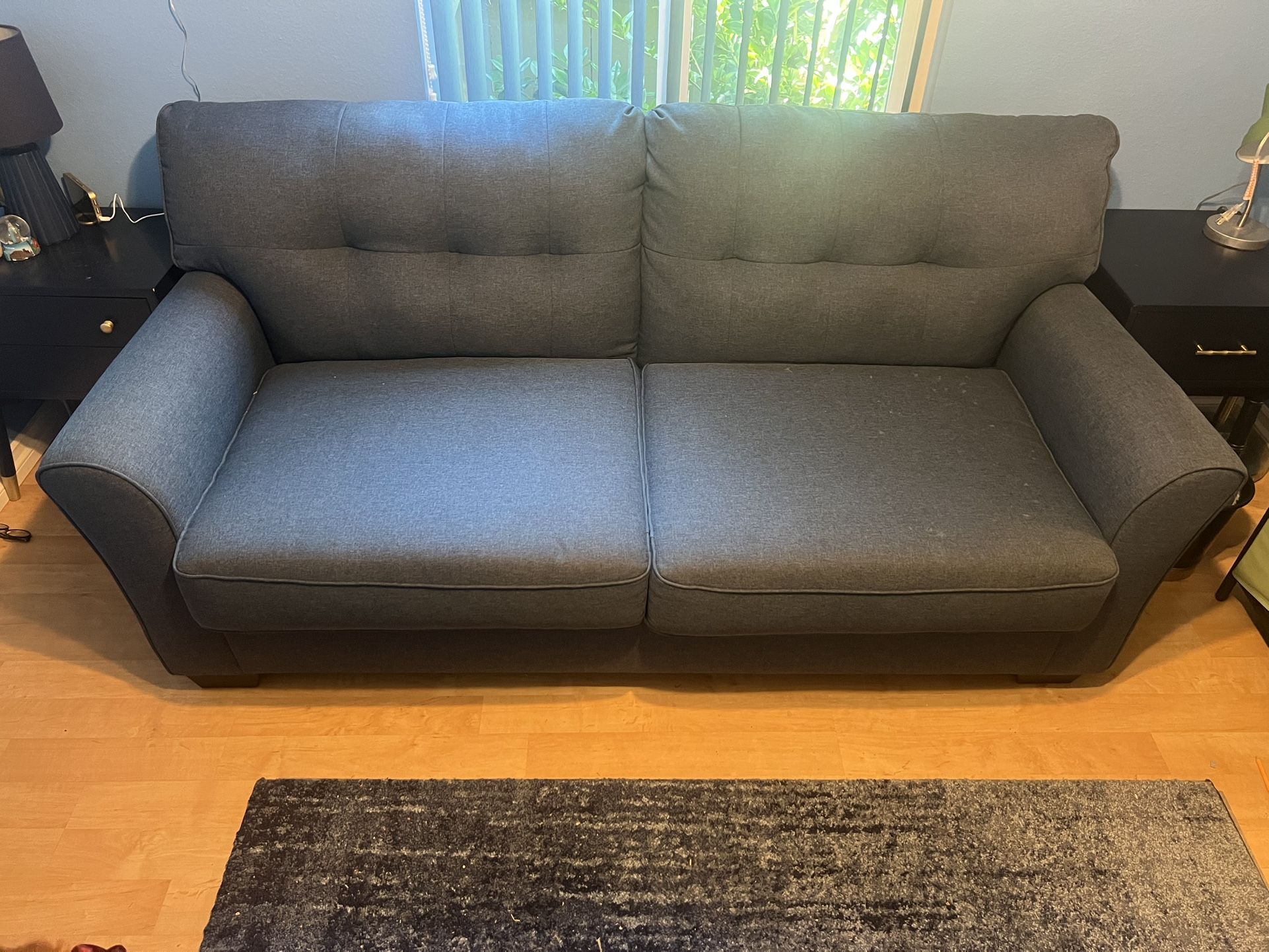 Sofa Bed/Pull-out Couch