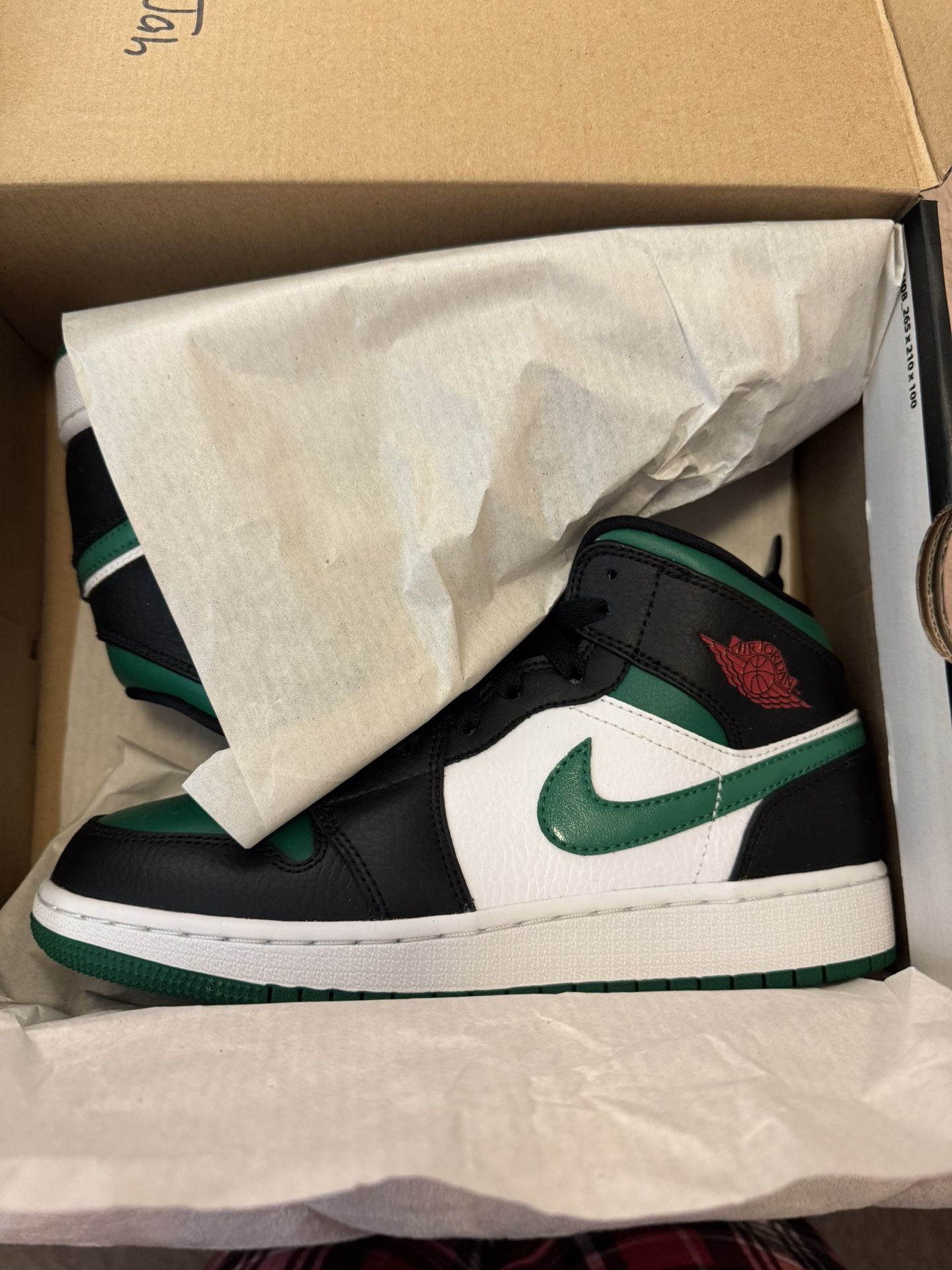Jordan 1 Mid GS 4 Black Pine Green
