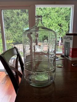 Carboy 7 Gallon Jug