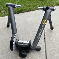 CycleOps Bike Bicycle Cycling Trainer
