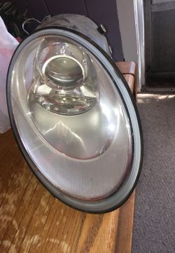 Passenger side Volkswagen Beetle headlight for sale