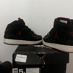 Jordan 1 Flight 