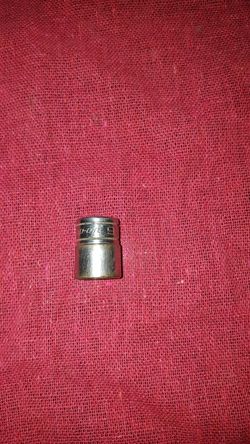 SNAP ON 9/16 SOCKET