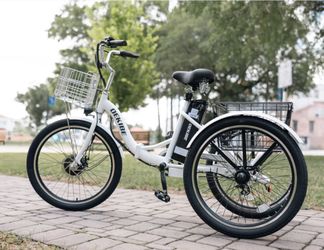 White Tricycle E-bike