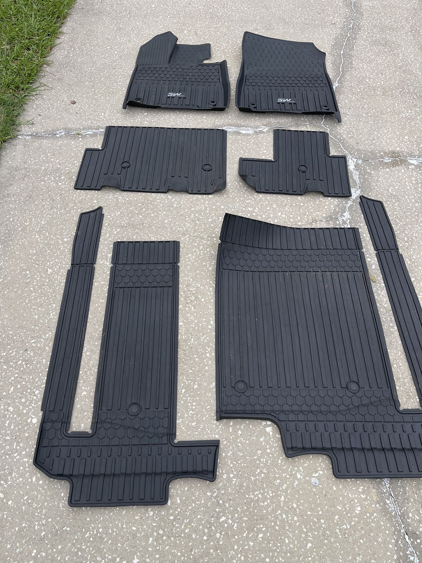 Toyota Sienna 3w Mats 