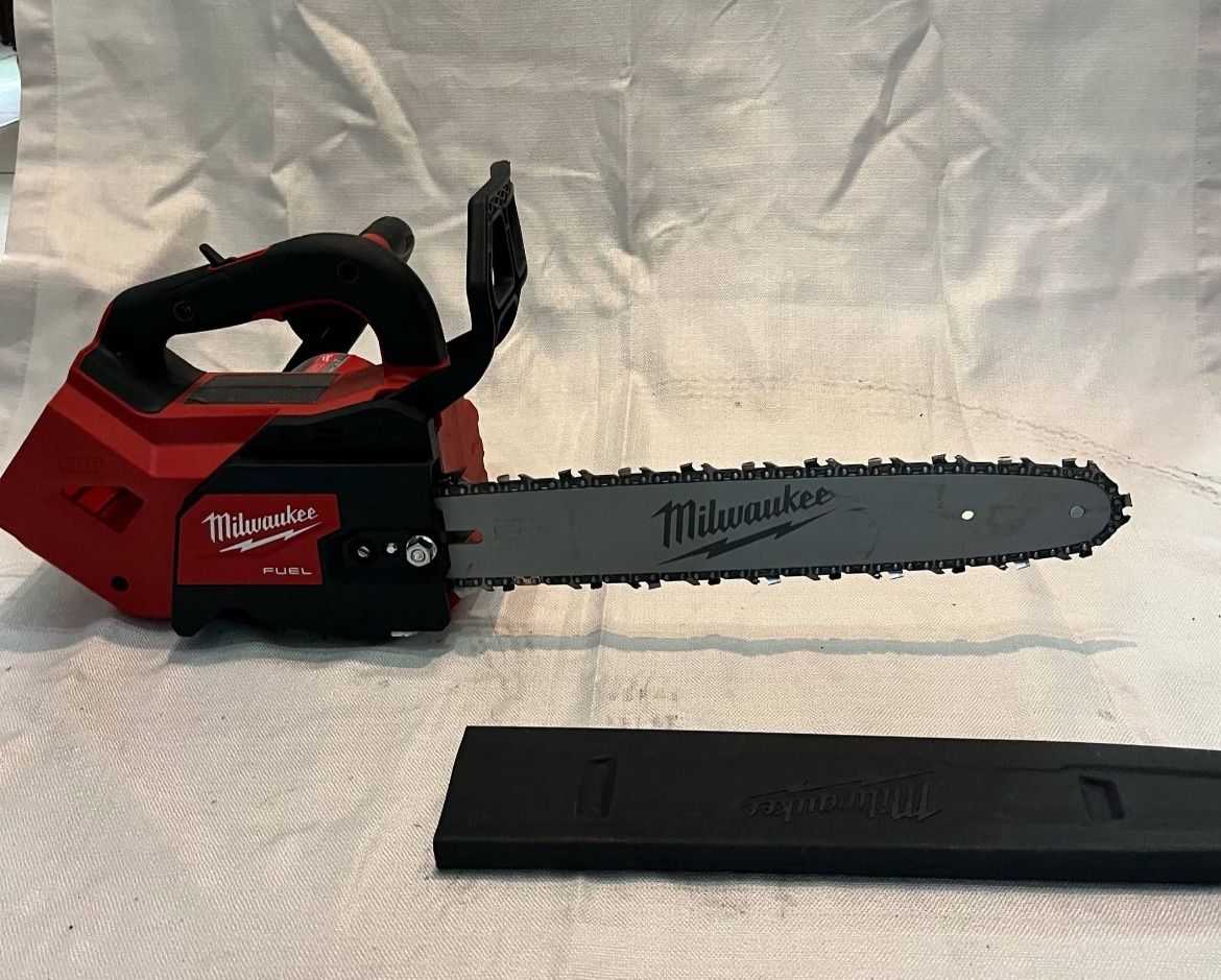 Milwaukee M18 FUEL 14 in. 18V Lithium-Ion Brushless Cordless Battery Top Handle Chainsaw