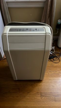Royal Sovereign 13500 btu portable ac on wheels