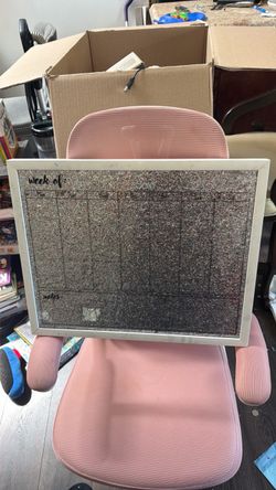 Glitter calendar for princess room