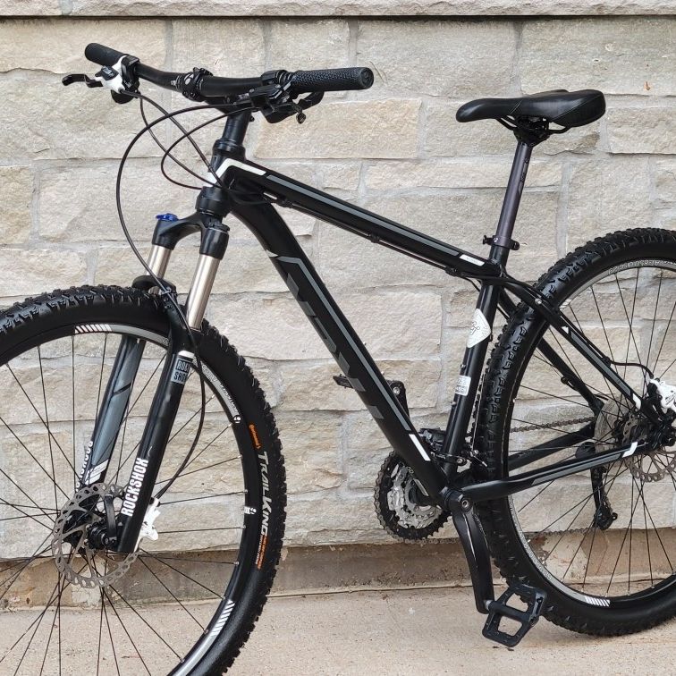 Trek Black Mamba 29er GF Collection Mountain Bike for Sale in Trek Black Mamba 29er GF Collection Mountain Bike for Sale in