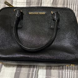 Micheal kors Leather Purse 