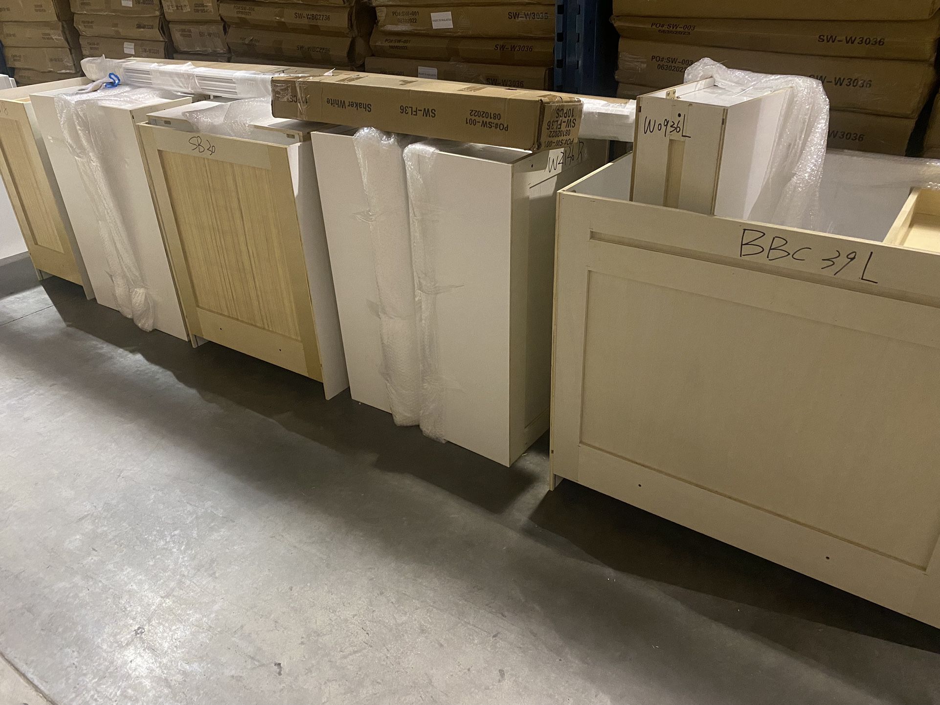 Warehouse Direct Shaker White Kitchen Cabinets 