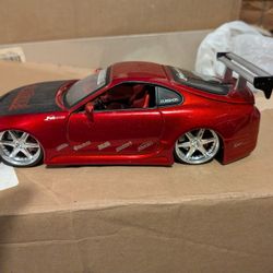 Jada 1/24 TOYOTA SUPRA VINTAGE