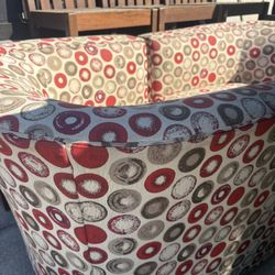 Free 2 Swivel Barrel Chair 