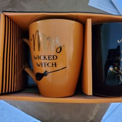 Halloween Mr. & Mrs. Ceramic Mug Set