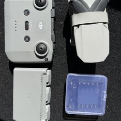 DJI Mini 4K Fly More Combo Drone