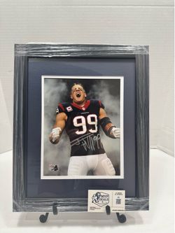 JJ WATT SIGNED PHOTO