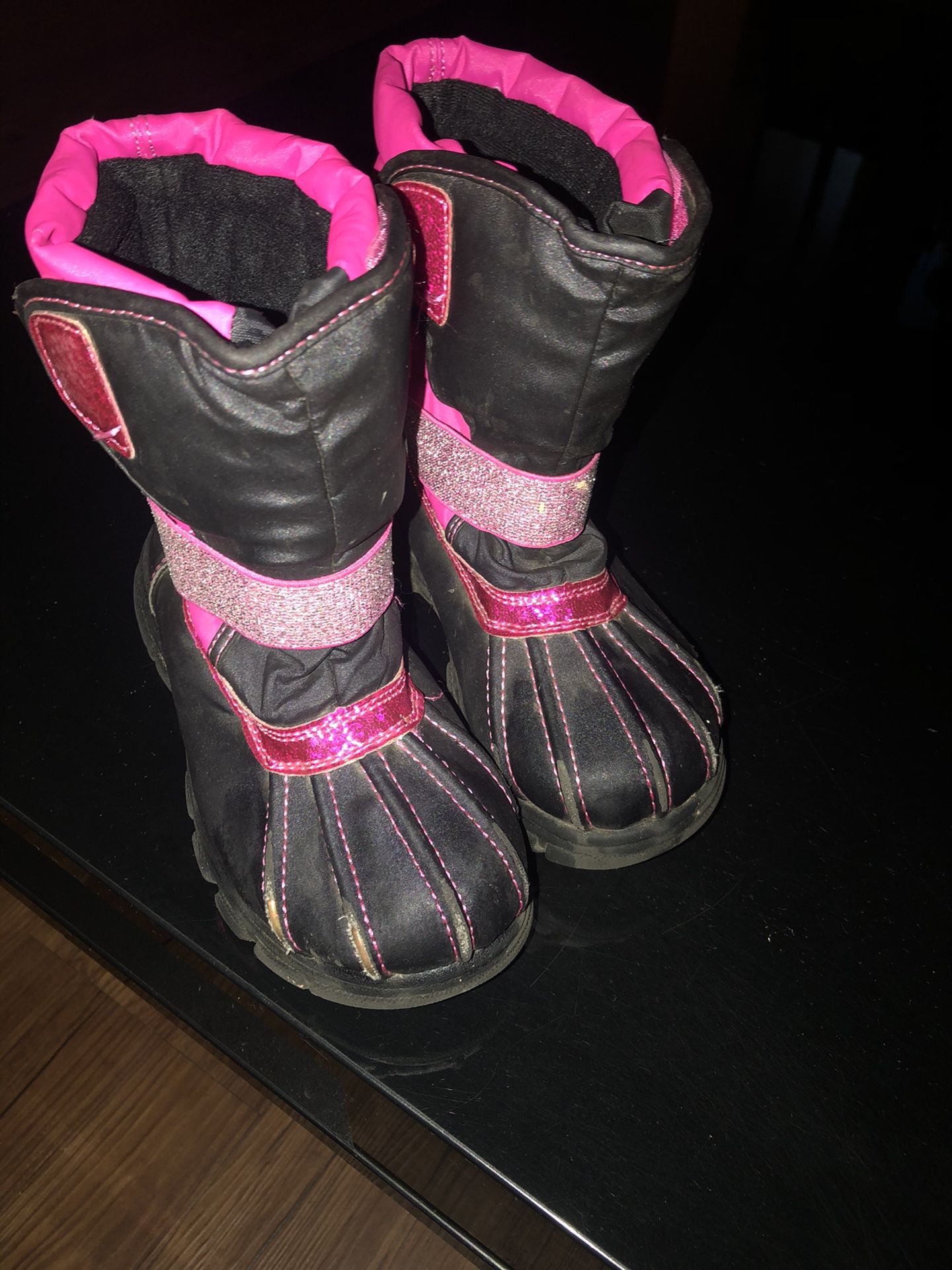 The Children's Place girl snow boots Sz13