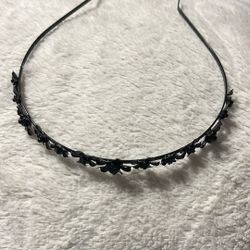 Vera Wang Black Flower Headband 