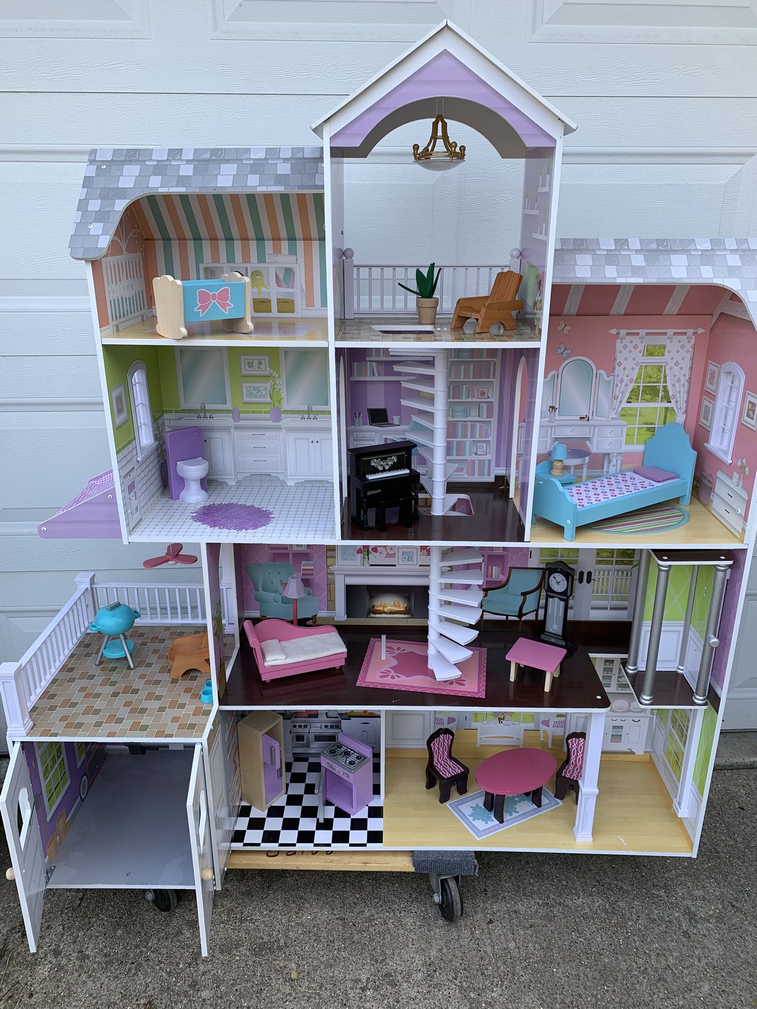 Doll House
