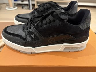 Louis Vuitton Trainer Sneakers – Black Monogram – LV 7 (US 8) – Brand New