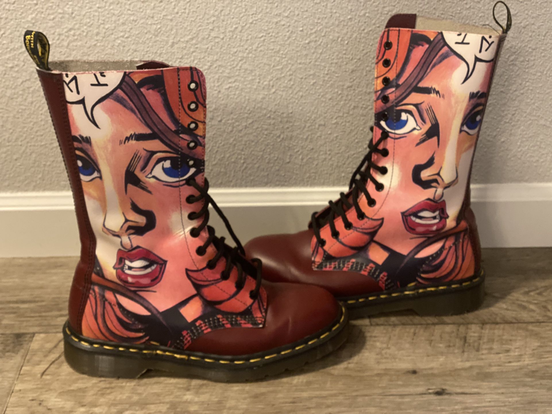 Rare Limited Edition New Doc Martens Art Boot 