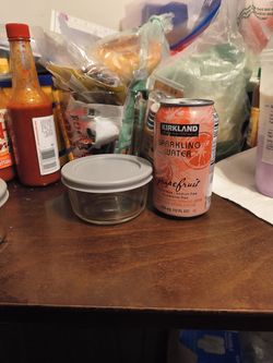 Food containers