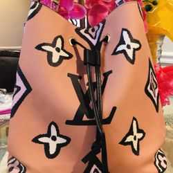 Bucket Bag / Bella Bolsa Para Dama 