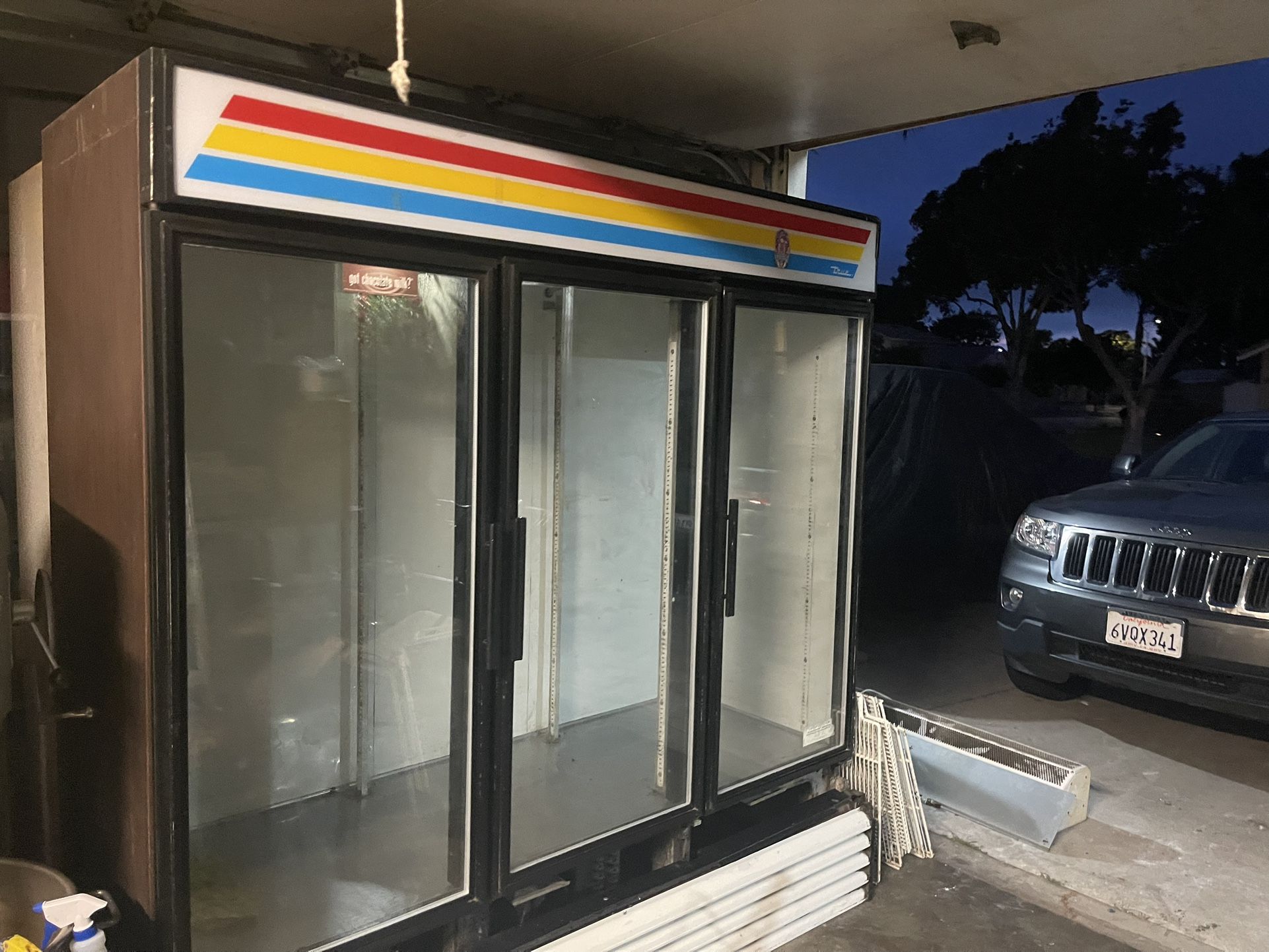Refrigerador Refrigerator For 500 Good Condition Buisness