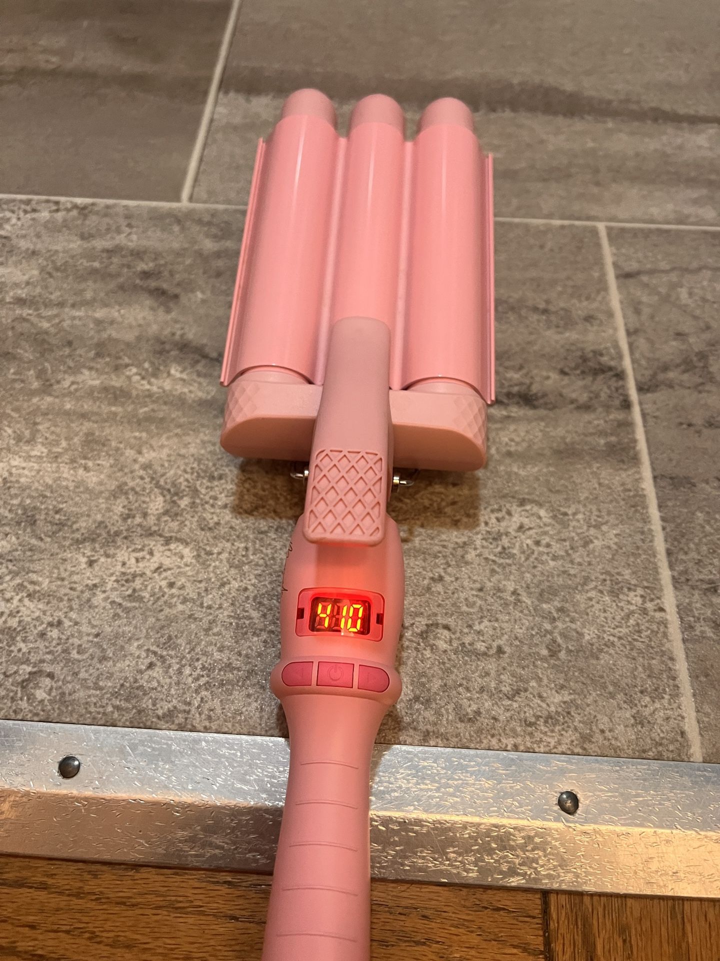 Mermade Brand Triple Hair Curler For Waves Curls! 