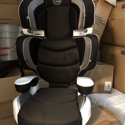 Evenflo pro comfort rightfit belt positioning booster car 🚗 seat (used)$$55 Now $28