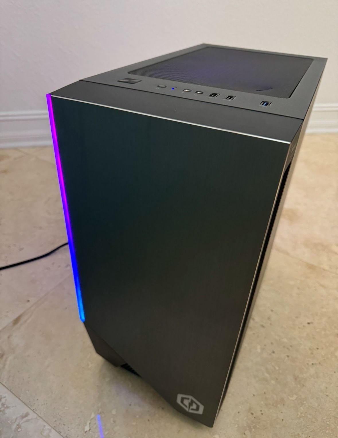 Cyberpower Gaming Computer PC.
