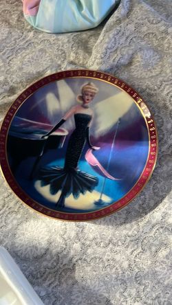 Vintage Barbie collector plates