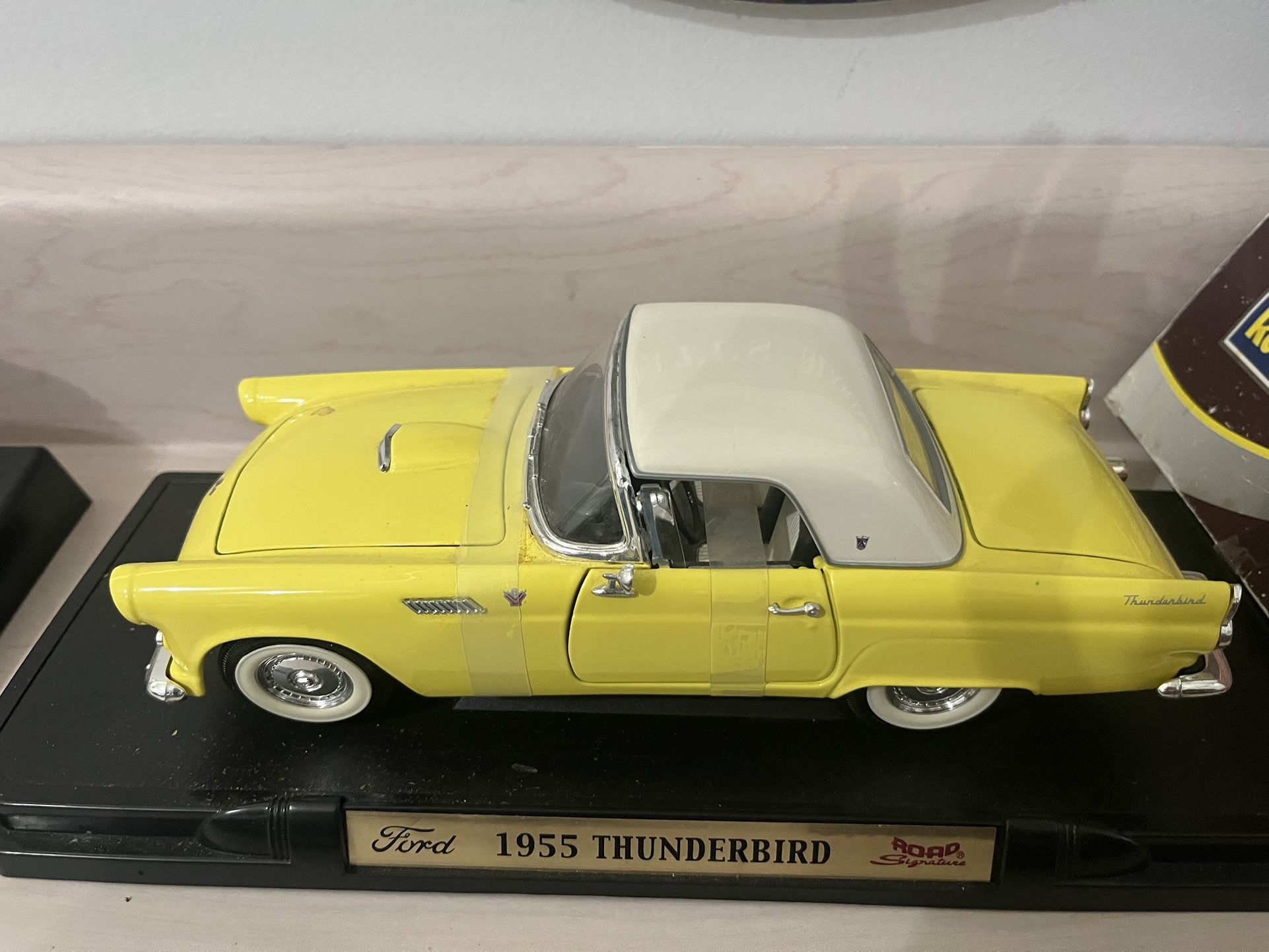 1955 Thunderbird Die Cast Model