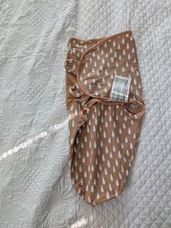 Comfycubs Baby Swaddle