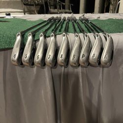 Callaway X 22 Irons 4-9-PW-SW-A 
