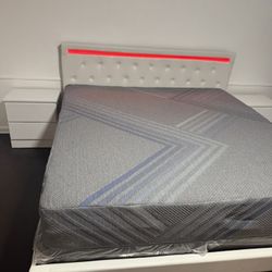 King Bedroom Set With Mattress And 2 Nightstand  . Free Installation All New Furniture And Free Deliveries 