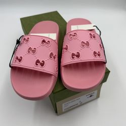 GUCCI Pursuit Pink GG Slide Sandals 