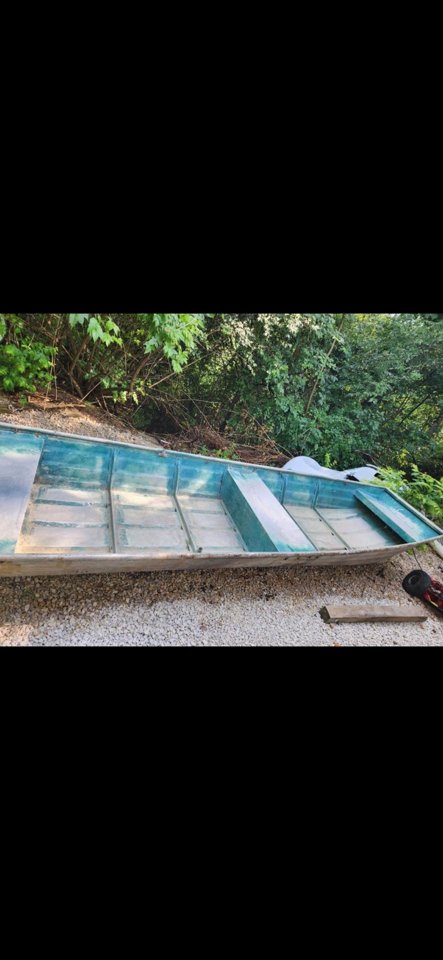 Aluminum Fishing Boat