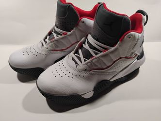 Air Jordan Stay Loyal GS, m6, w8