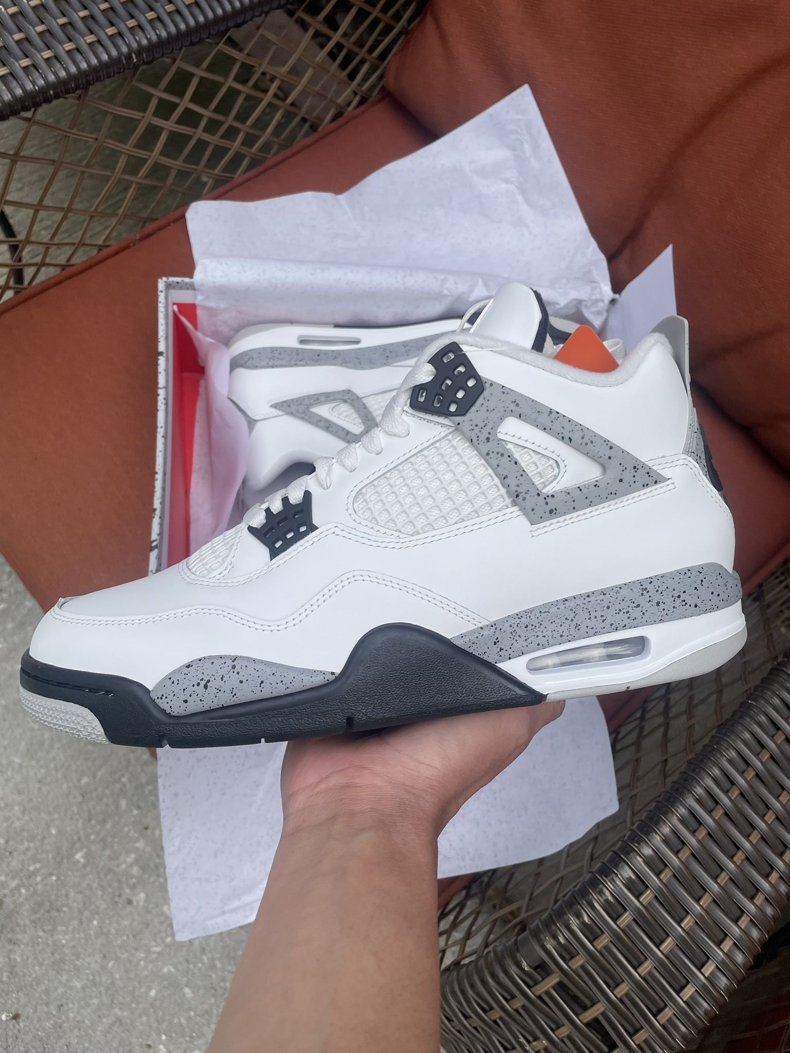 Jordan 4