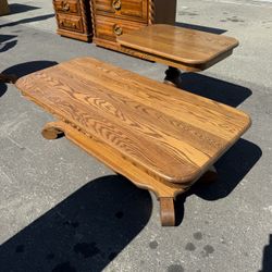 Solid Oak Coffee Table – Traditional Vintage Style – 27” Wide