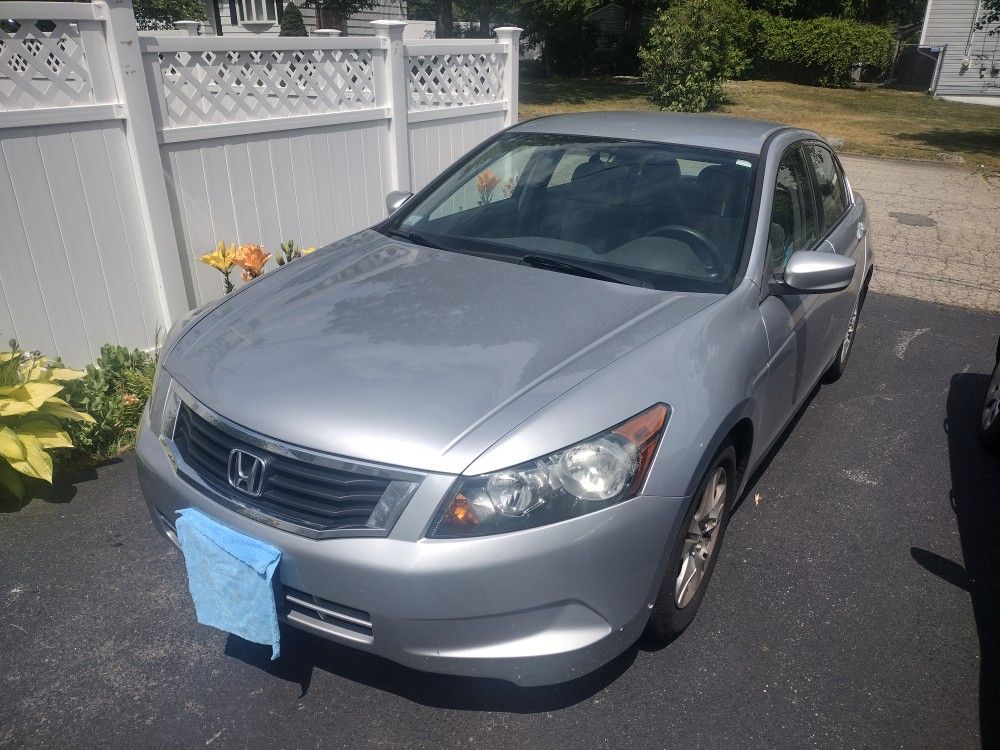 2008 Honda Accord 5-speed 