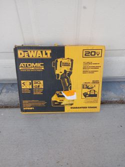 Dewalt 20v atomic 1/4"/pulg impact driver kit