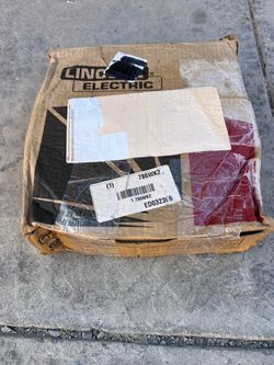 New Lincoln electric MIG welding wire carbon steel ,er70s-6,0.035 in,44lb steel spool asking $150