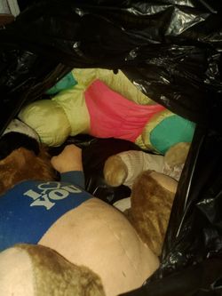 Trash Bag Full Of Stuff Animals / Teddy Bears, Cow , Rabbit,Etc