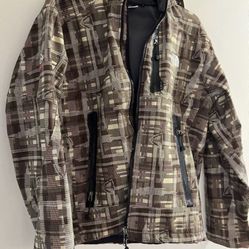 Northface goretex camo javket size small/medium