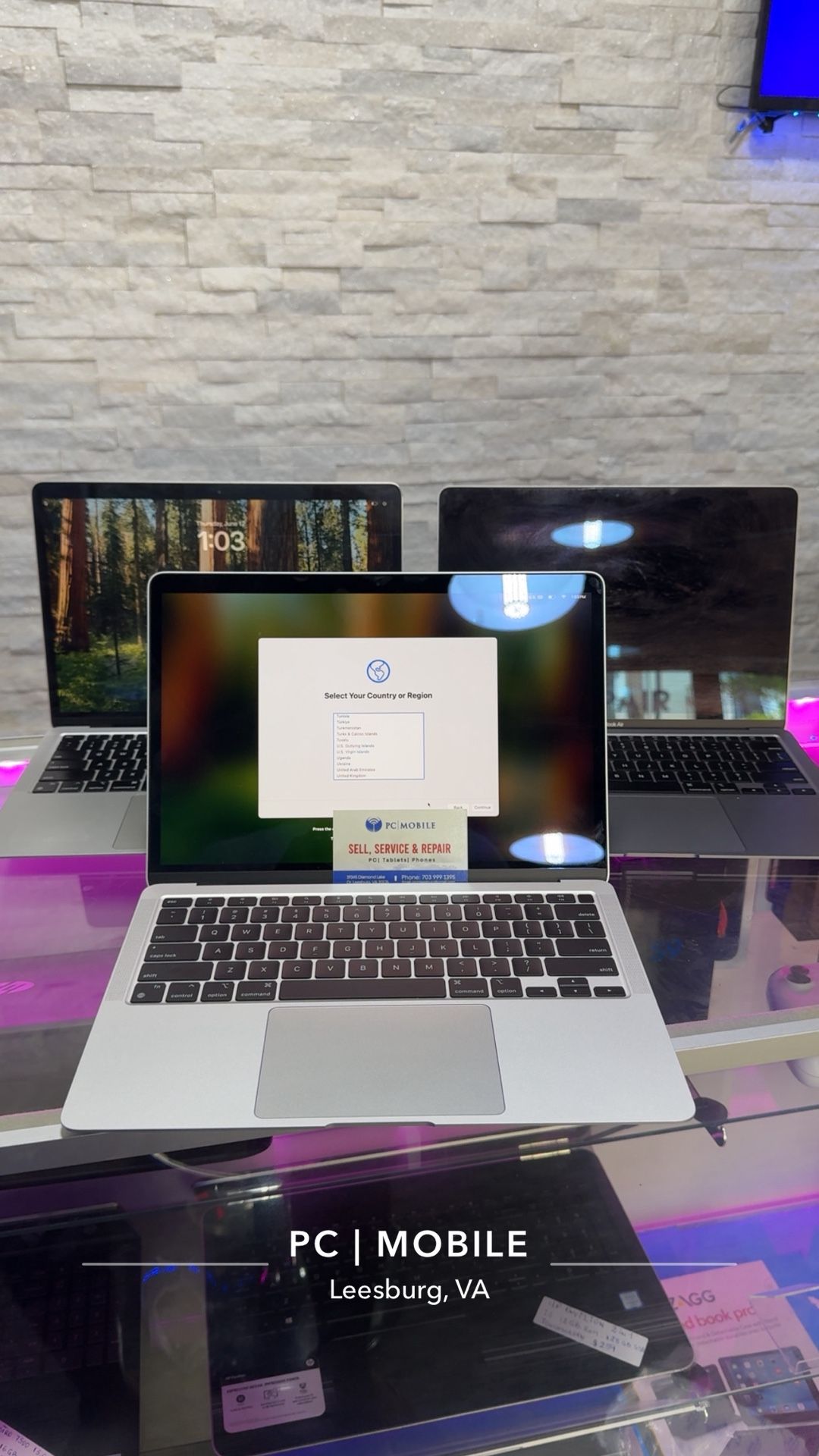 Apple MacBook Pro M1 Pro 14" 8-CoreCPU 14-CoreGPU 2021 512 SSD 16GB RAM - Good