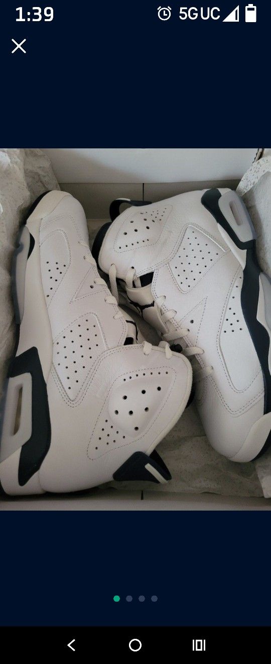 Jordan 6 Midnight Navy size 12