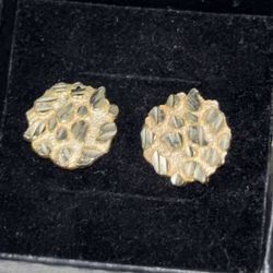 Gold Nugget Earring 