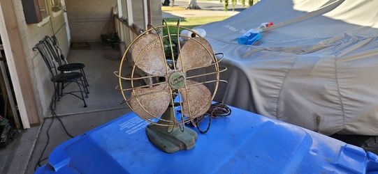 Old KOOL KING antique fan